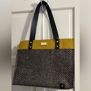 Spartina 449 Mustard and Black Chevron Tote